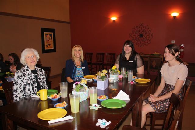 Delores, Becky, Laura and Molly 081 (Small).jpg